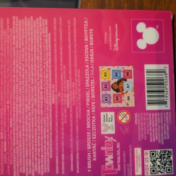 Disney Princess Shimmer Eyeshadow Palettes with Mirror - Picture 4 of 5